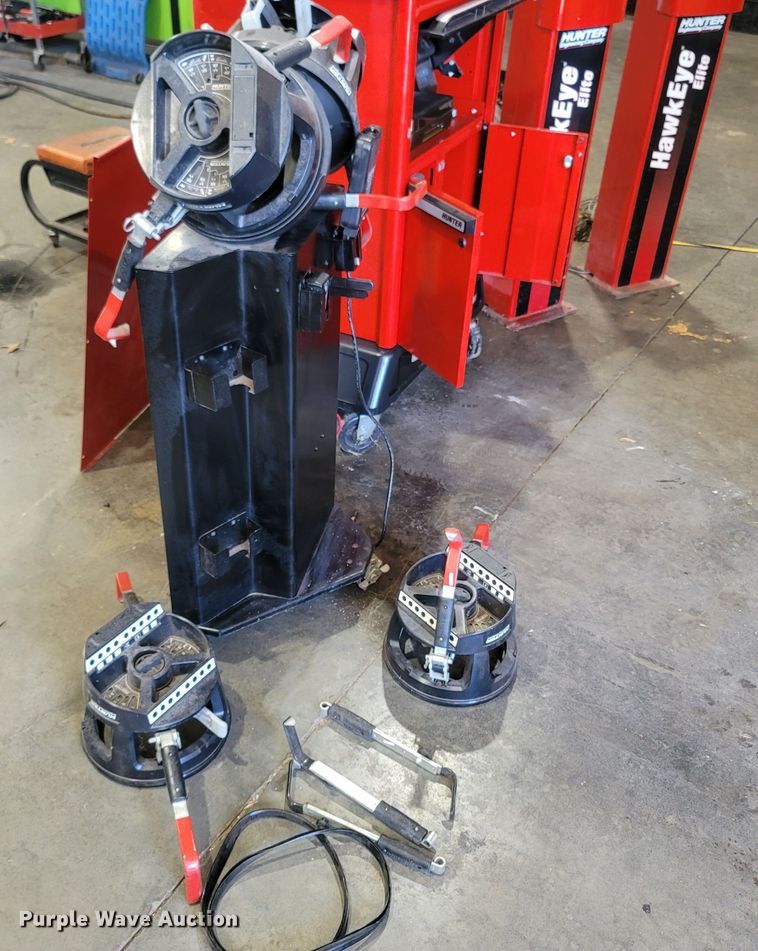 image for item LM9747 Hawkeye Elite  alignment machine