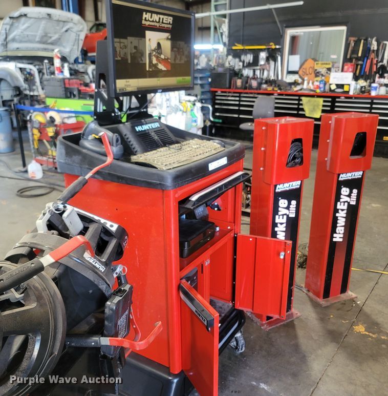 image for item LM9747 Hawkeye Elite  alignment machine