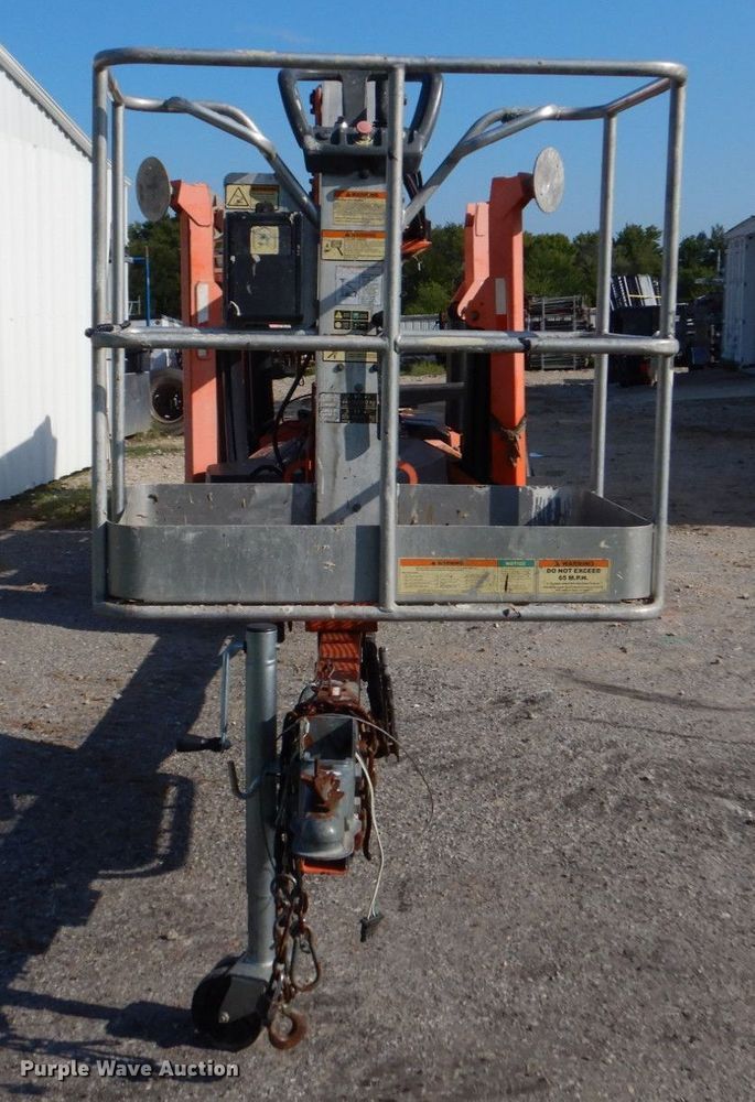 image for item LS9881 2007 JLG T500  boom lift