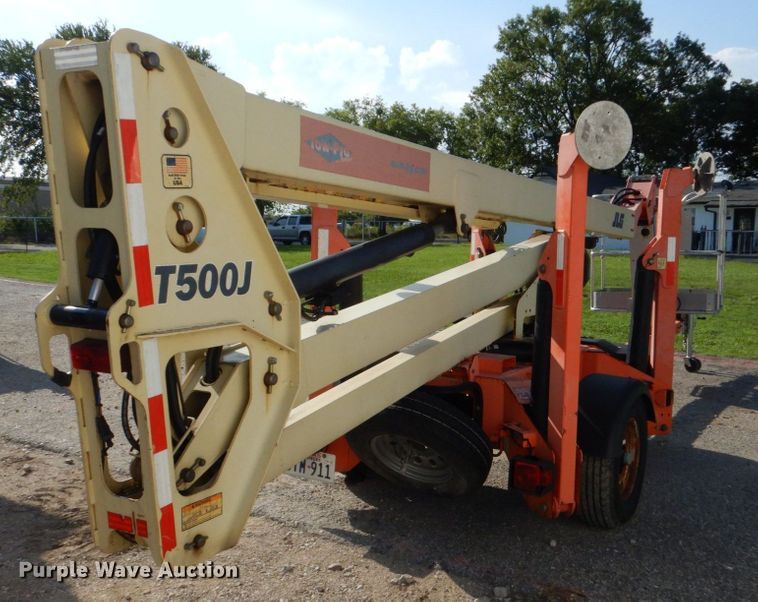 image for item LS9881 2007 JLG T500  boom lift