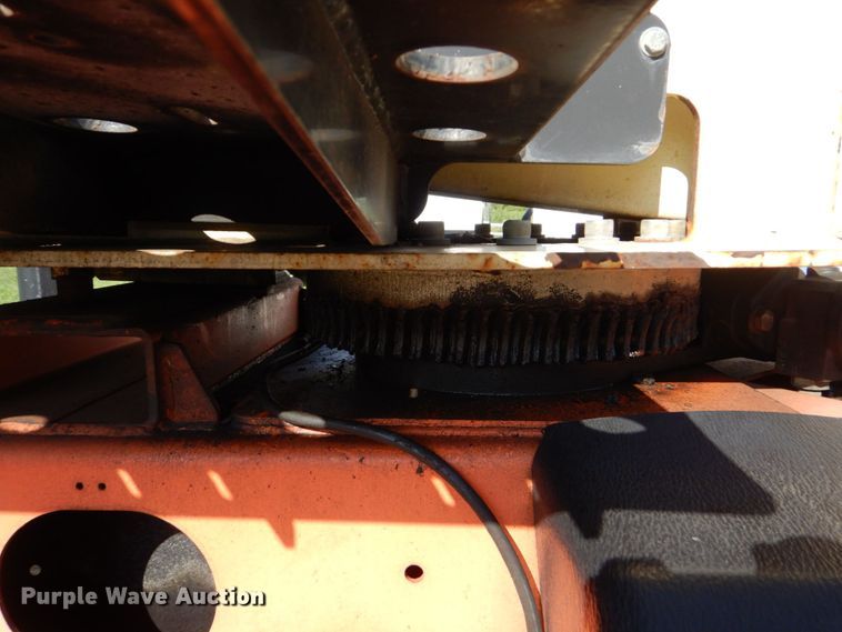 image for item LS9881 2007 JLG T500  boom lift