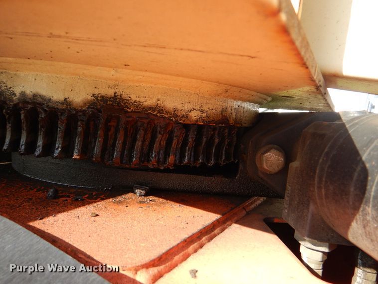 image for item LS9881 2007 JLG T500  boom lift