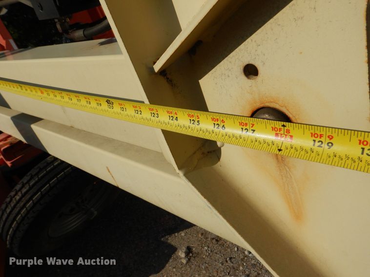 image for item LS9881 2007 JLG T500  boom lift