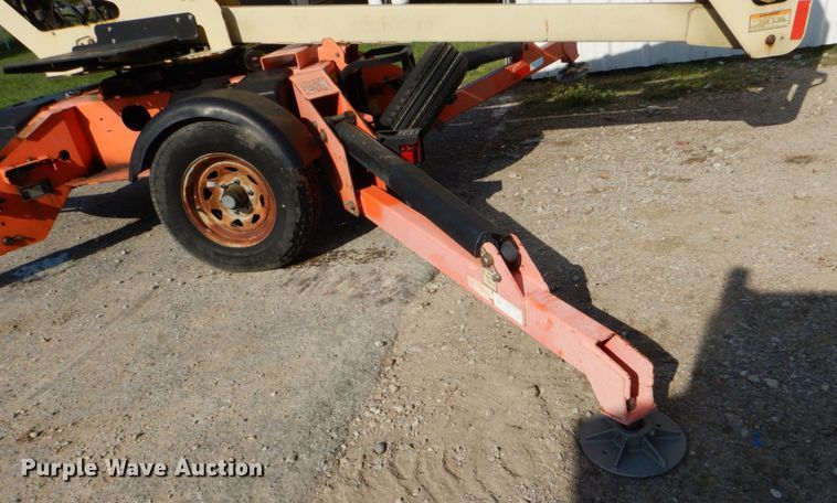 image for item LS9881 2007 JLG T500  boom lift
