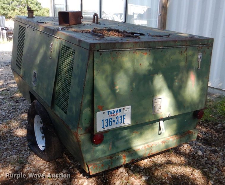 image for item LS9882 Sullair 185DPQ-JDD  air compressor