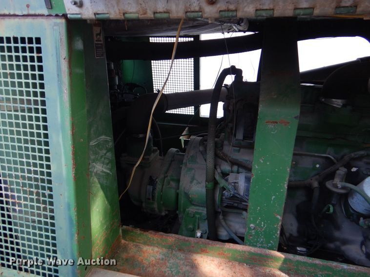 image for item LS9882 Sullair 185DPQ-JDD  air compressor