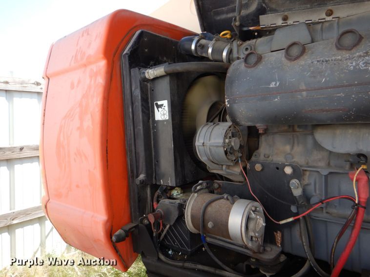 image for item LS9883 2002 JLG 600S  boom lift