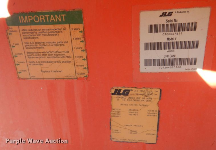 image for item LS9883 2002 JLG 600S  boom lift