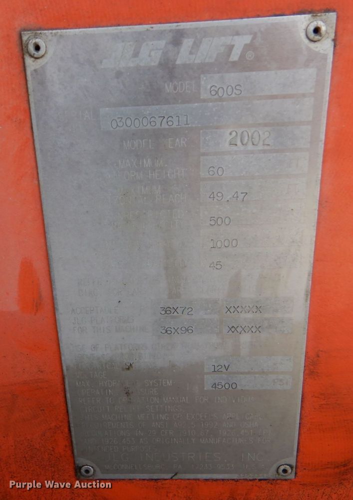 image for item LS9883 2002 JLG 600S  boom lift