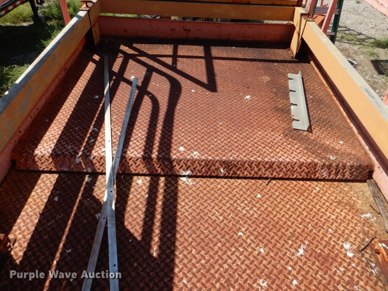 image for item LS9884 2001 JLG 40RTS  scissor lift