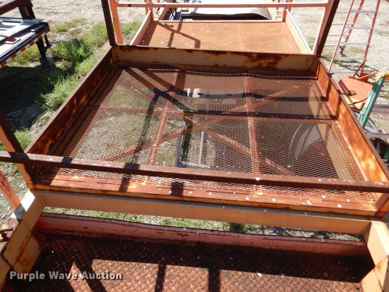 image for item LS9884 2001 JLG 40RTS  scissor lift