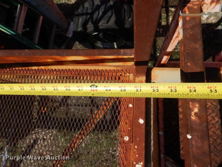 image for item LS9884 2001 JLG 40RTS  scissor lift