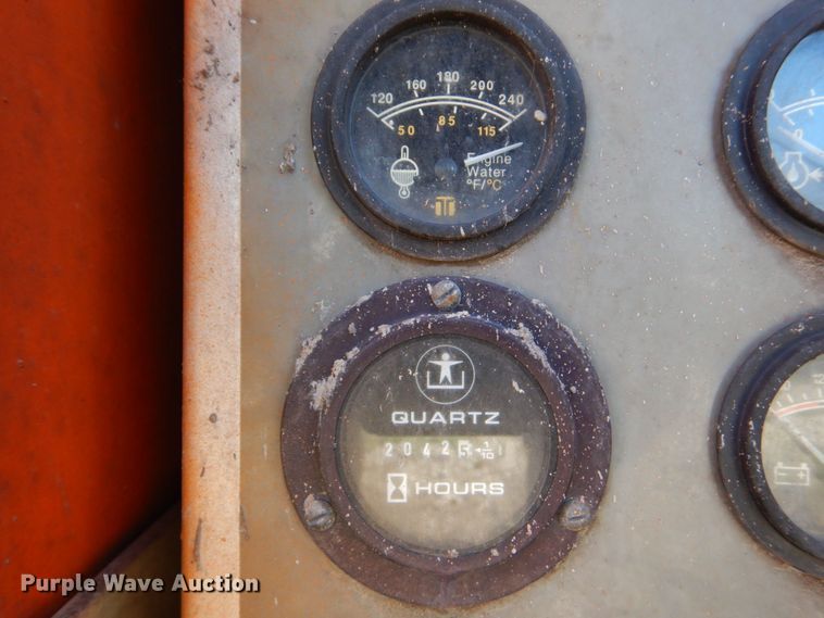 image for item LS9885 2001 JLG 40RTS  scissor lift