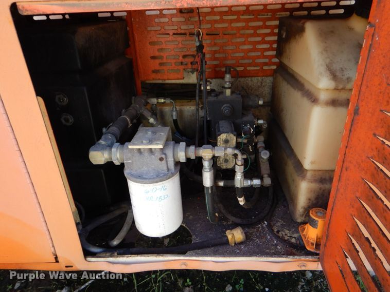 image for item LS9885 2001 JLG 40RTS  scissor lift