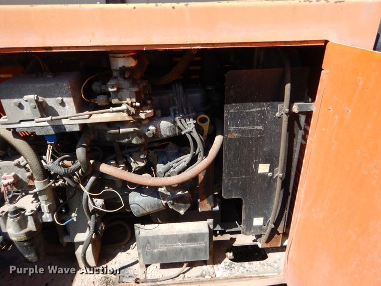 image for item LS9885 2001 JLG 40RTS  scissor lift