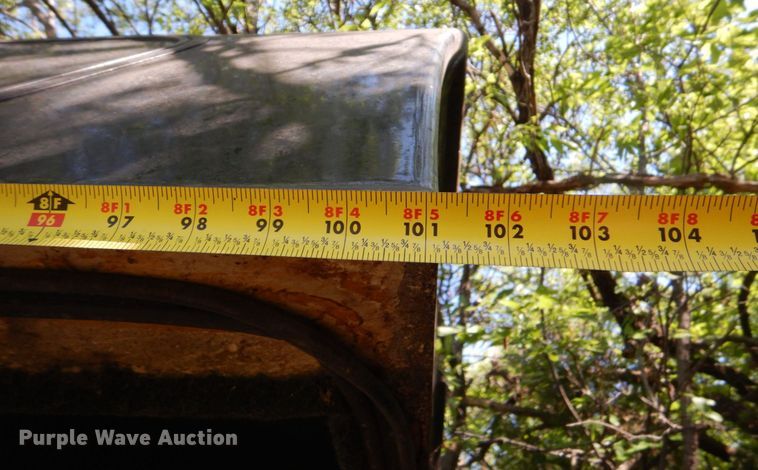 image for item LS9886 (3) pickup bed toppers