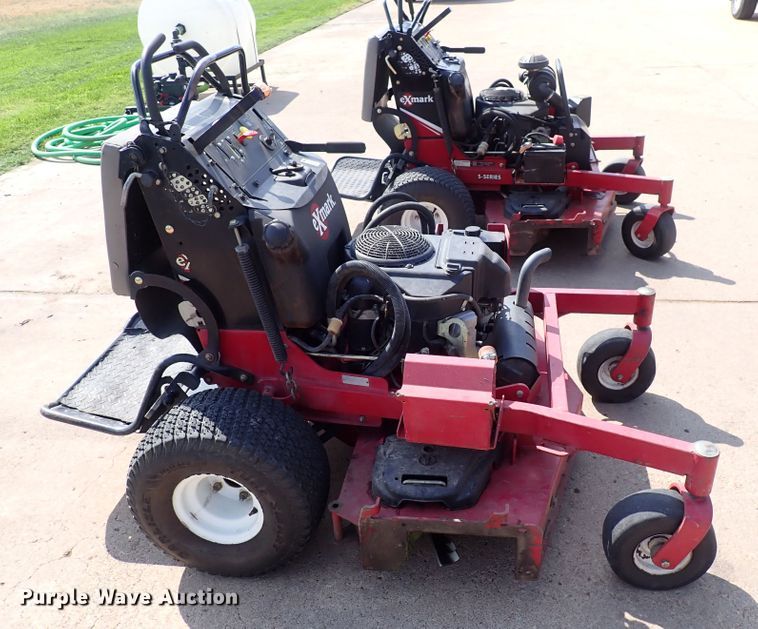 image for item LU9497 Exmark VT20KAS484  ZTR lawn mower