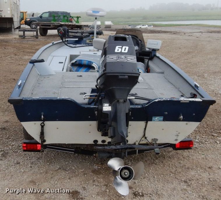 image for item LY9063 2000 Ranger Cherokee 116  boat