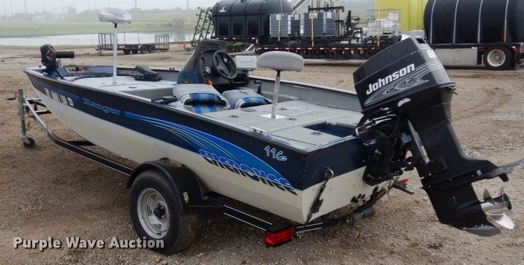 image for item LY9063 2000 Ranger Cherokee 116  boat