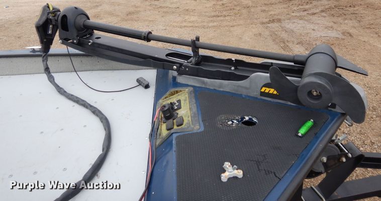 image for item LY9063 2000 Ranger Cherokee 116  boat