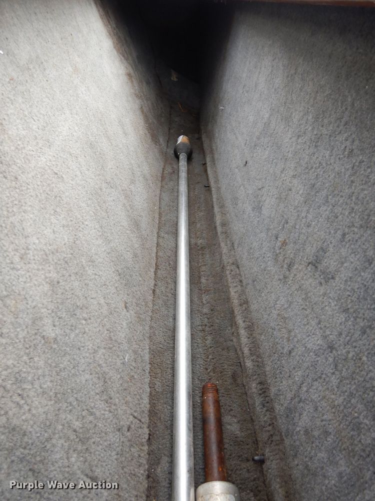 image for item LY9063 2000 Ranger Cherokee 116  boat