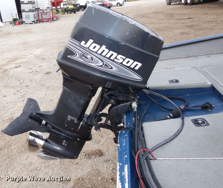 image for item LY9063 2000 Ranger Cherokee 116  boat