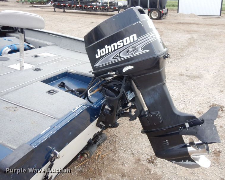 image for item LY9063 2000 Ranger Cherokee 116  boat