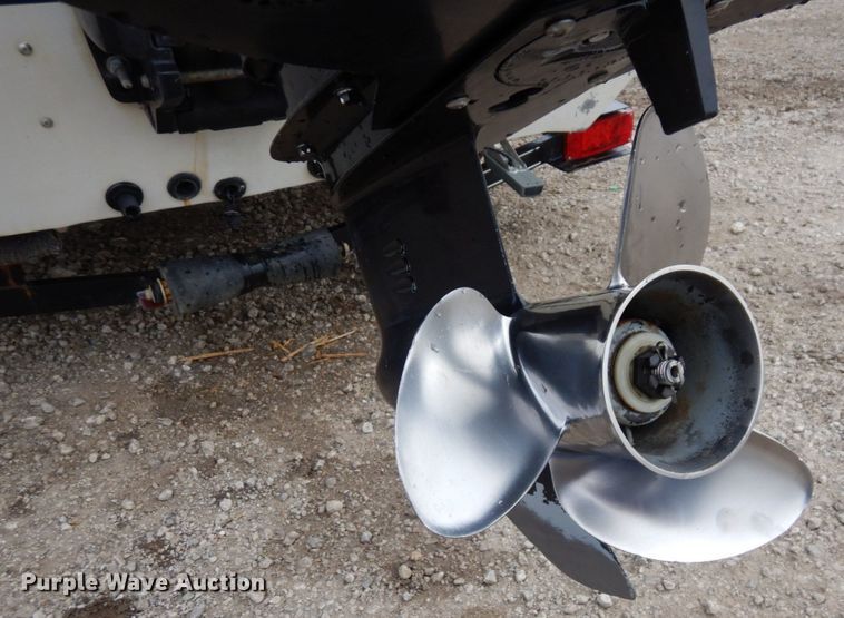 image for item LY9063 2000 Ranger Cherokee 116  boat