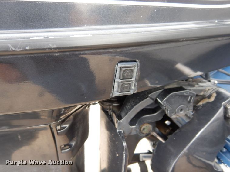 image for item LY9063 2000 Ranger Cherokee 116  boat