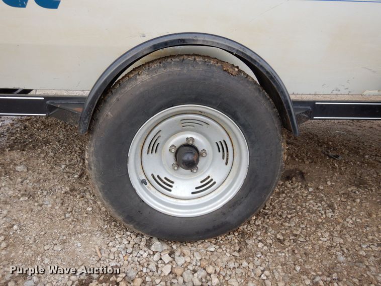 image for item LY9063 2000 Ranger Cherokee 116  boat