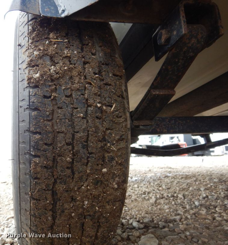 image for item LY9063 2000 Ranger Cherokee 116  boat