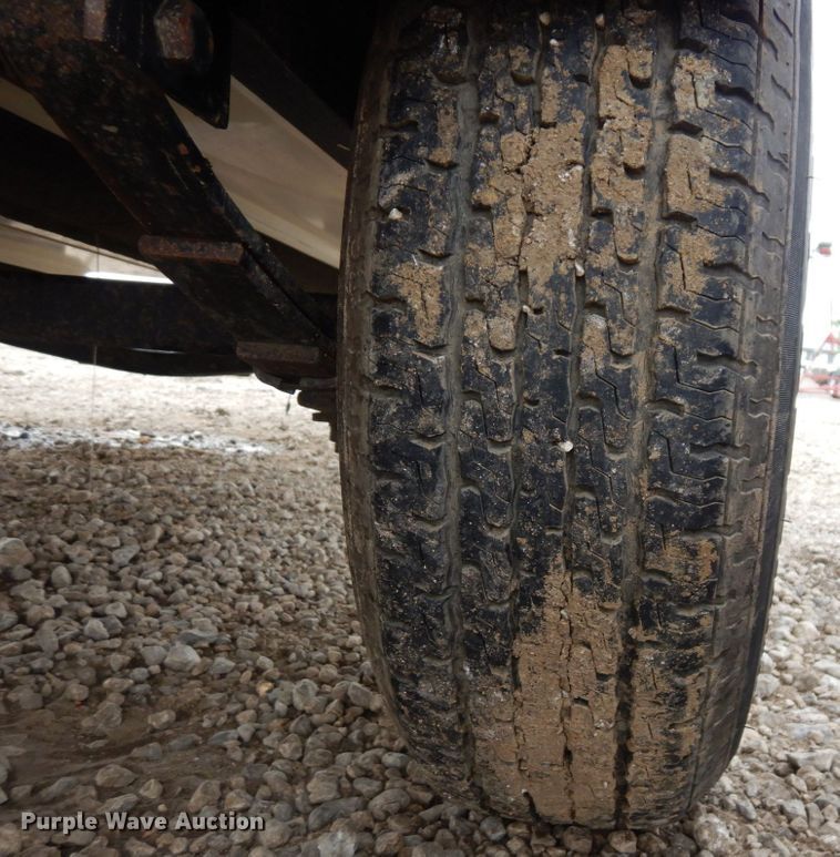 image for item LY9063 2000 Ranger Cherokee 116  boat