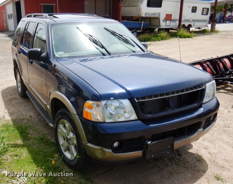 image for item MF9613 2003 Ford Explorer Eddie Bauer  SUV