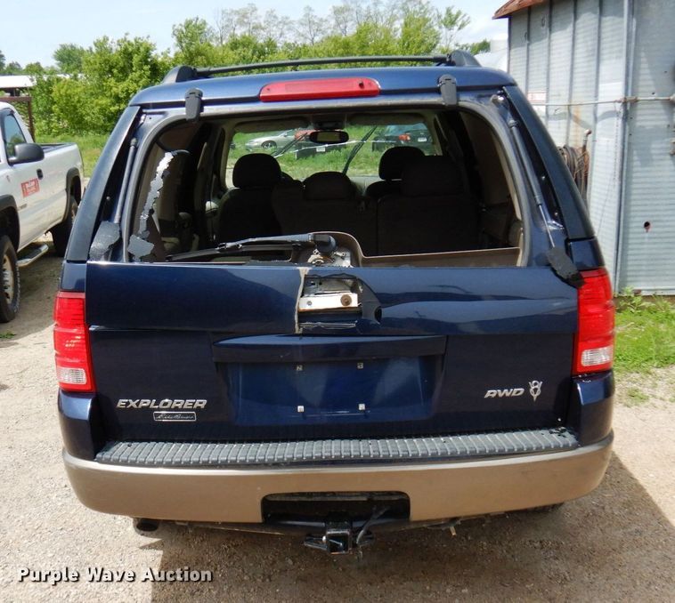 image for item MF9613 2003 Ford Explorer Eddie Bauer  SUV