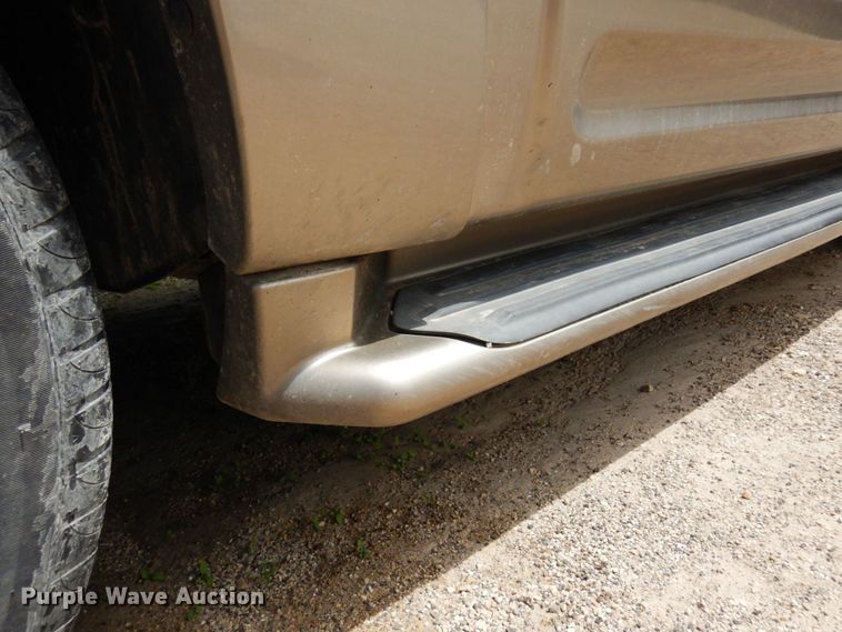 image for item MF9613 2003 Ford Explorer Eddie Bauer  SUV