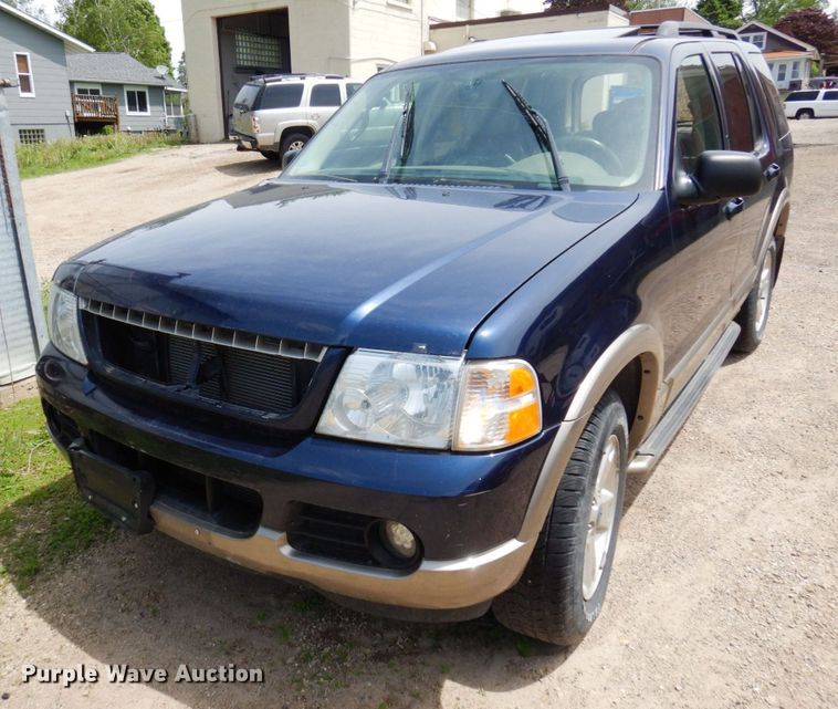 image for item MF9613 2003 Ford Explorer Eddie Bauer  SUV
