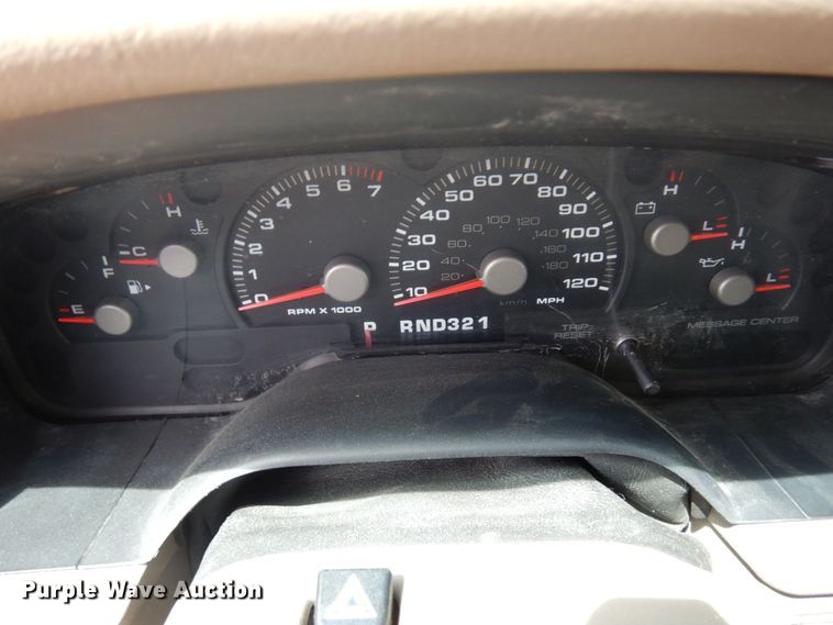 image for item MF9613 2003 Ford Explorer Eddie Bauer  SUV