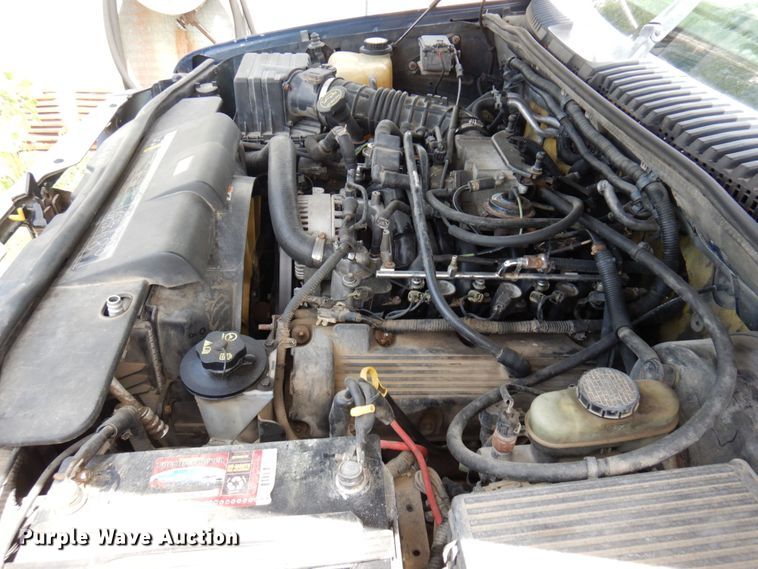 image for item MF9613 2003 Ford Explorer Eddie Bauer  SUV