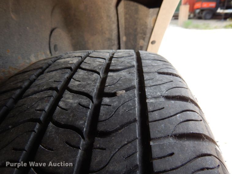 image for item MF9613 2003 Ford Explorer Eddie Bauer  SUV