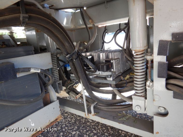 image for item MH9130 2004 Skyjack SJIII 3219  scissor lift