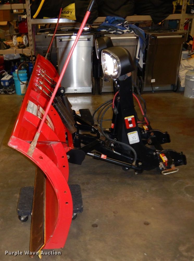 image for item MH9131 Boss RT3  snow plow