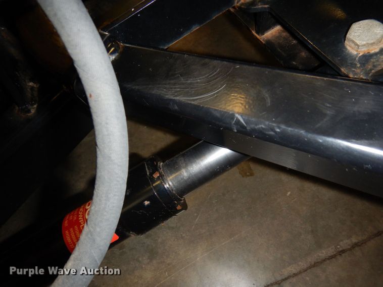 image for item MH9131 Boss RT3  snow plow