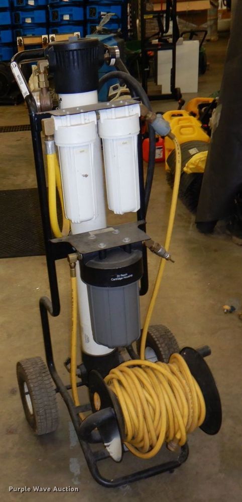 image for item MH9132 IPC Eagle  window cleaning system