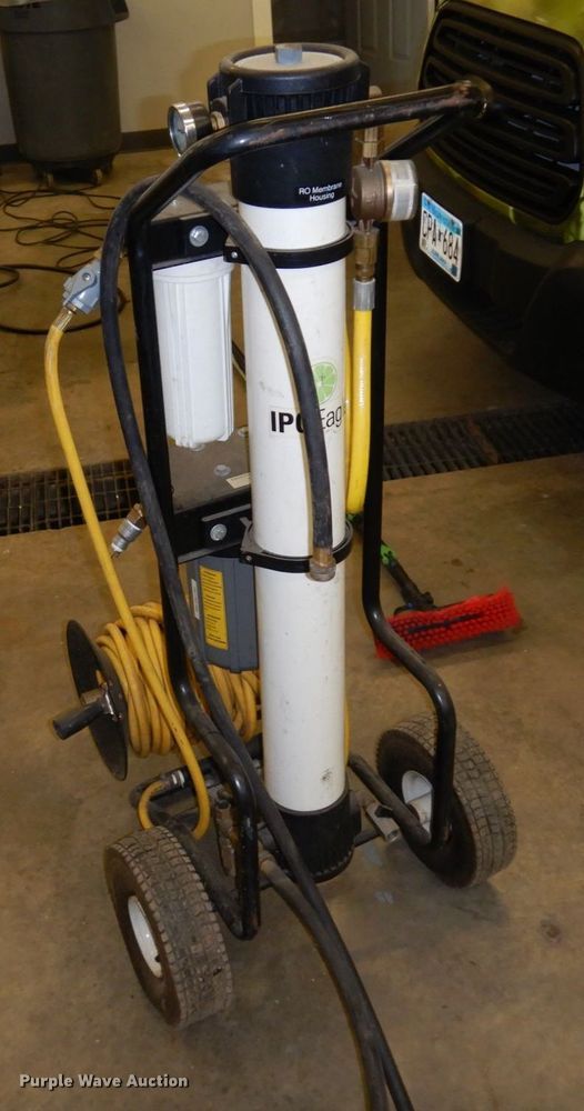 image for item MH9132 IPC Eagle  window cleaning system