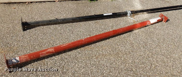 image for item MH9134 (23) shoring posts