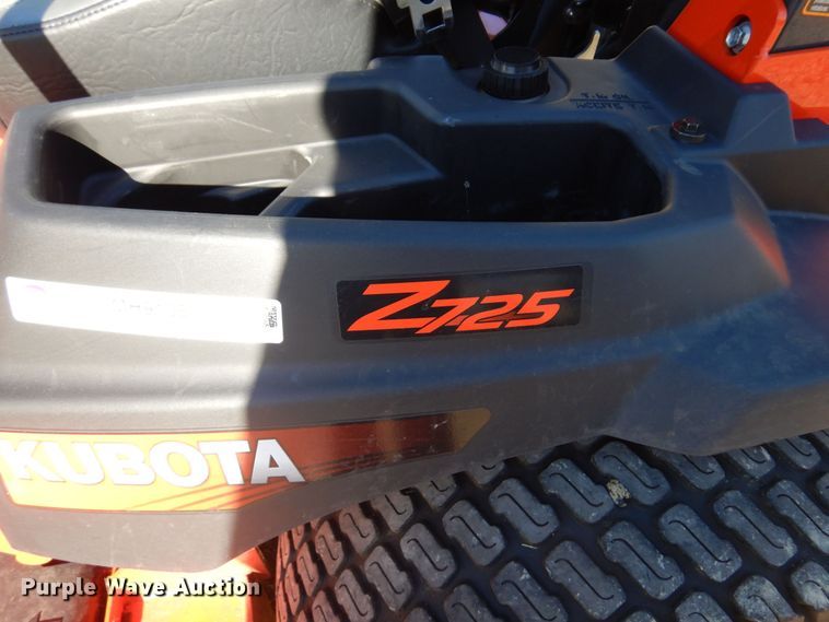 image for item MH9135 Kubota Z725KH  ZTR lawn mower
