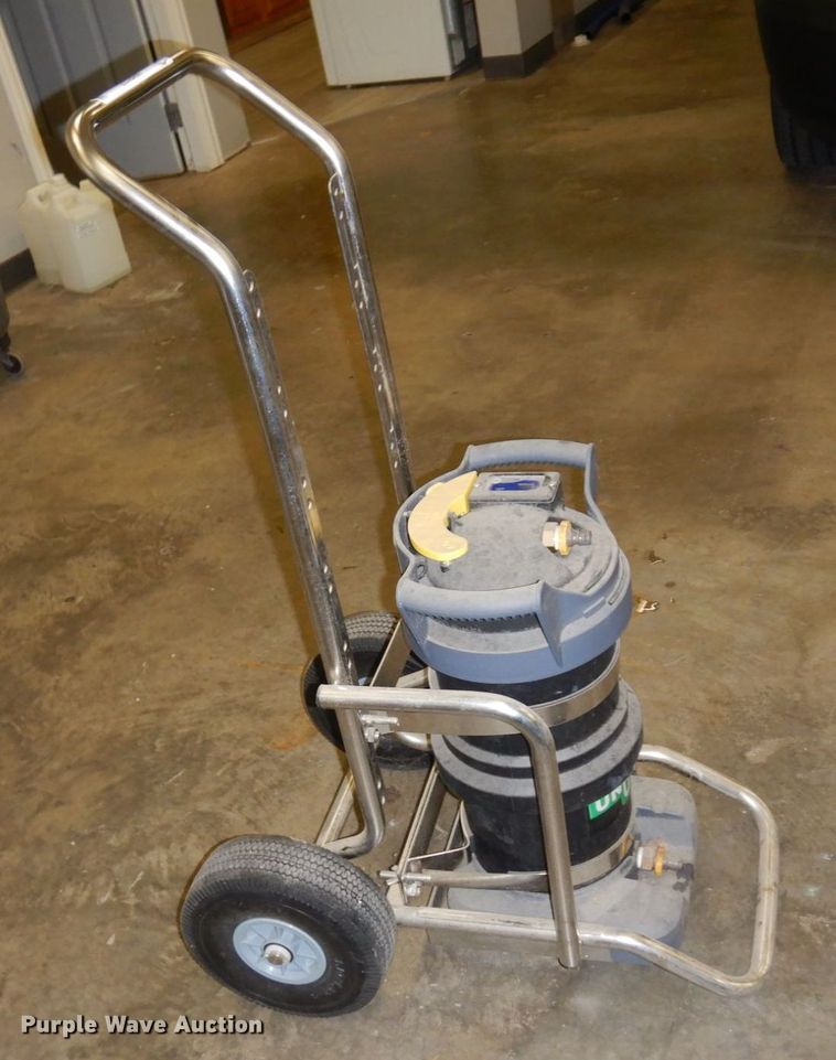 image for item MH9137 Unger Hydro Power  window cleaning unit