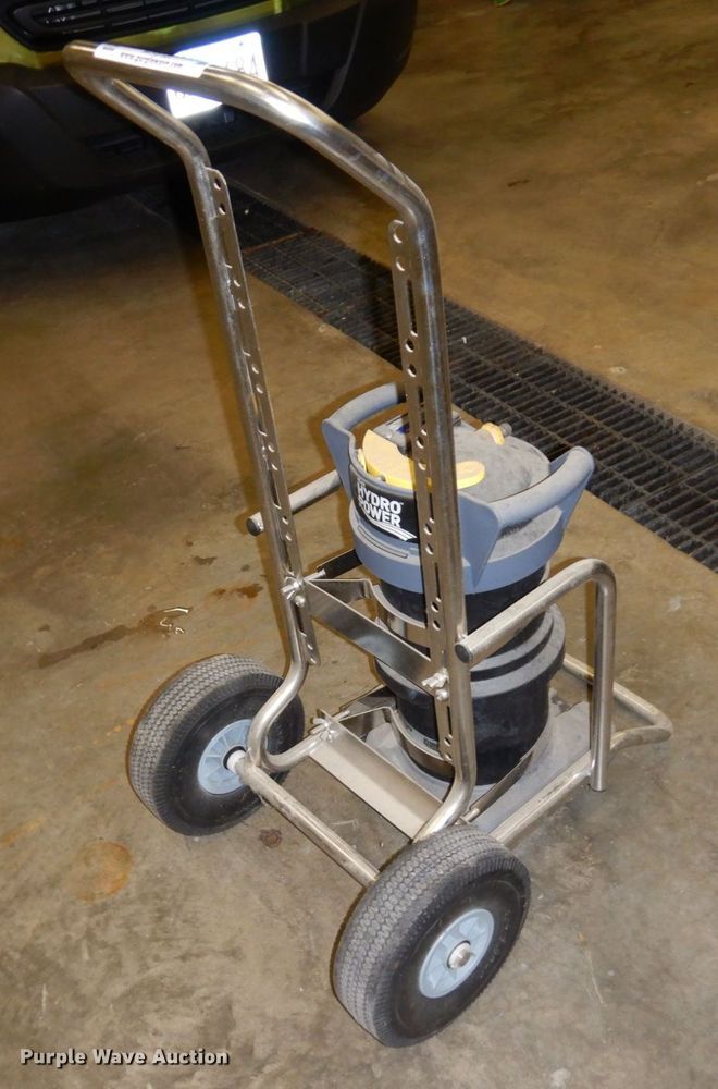 image for item MH9137 Unger Hydro Power  window cleaning unit