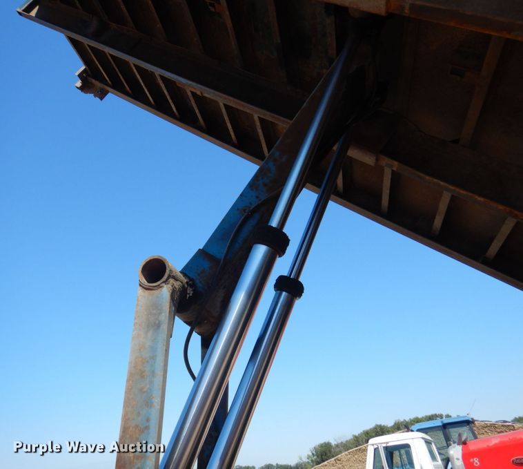 image for item MH9138 RB  dump flatbed