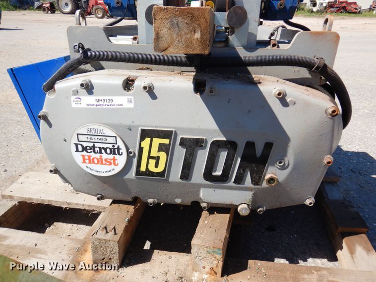 image for item MH9139 Detroit Hoist  gantry crane